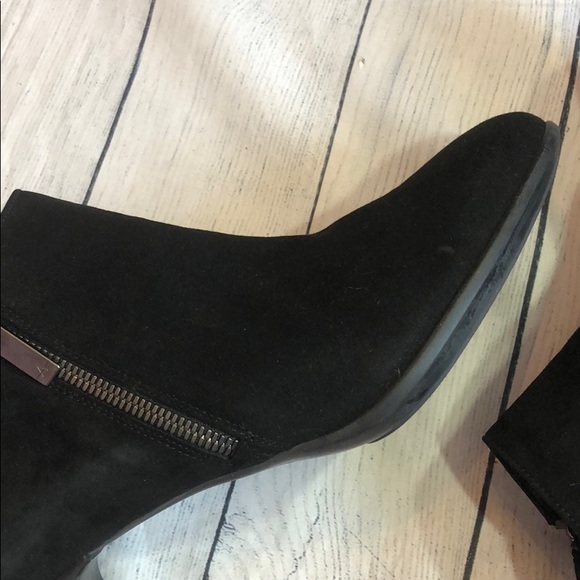 Aquatalia Dona Suede Heeled Kitten Ankle Booties - Picture 13 of 13